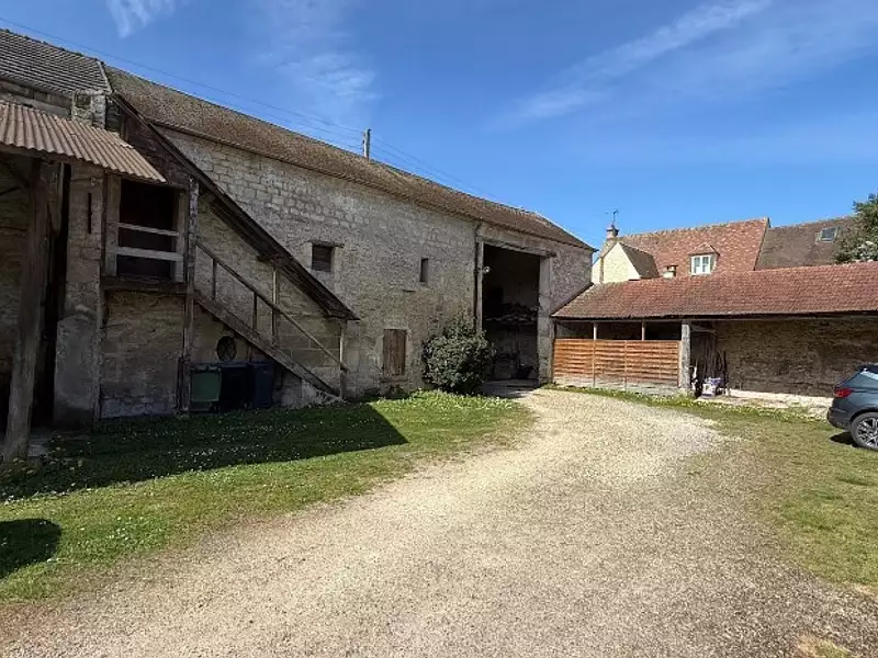 Maison, 550 m²