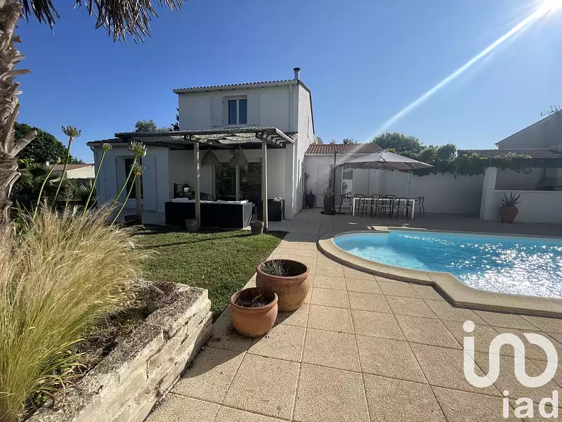 Maison, 94 m²