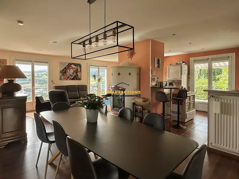 Maison, 160 m²