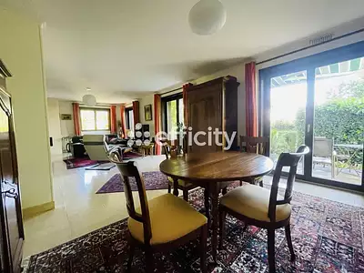 Maison, 130 m²
