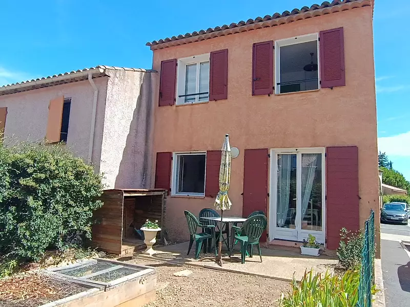 Maison, 75 m²