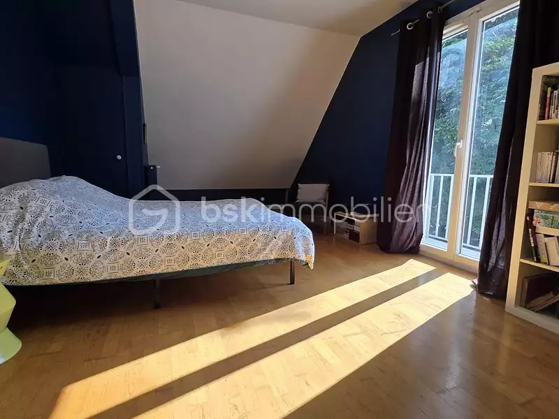 Maison, 230 m²