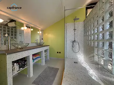Maison, 147 m²