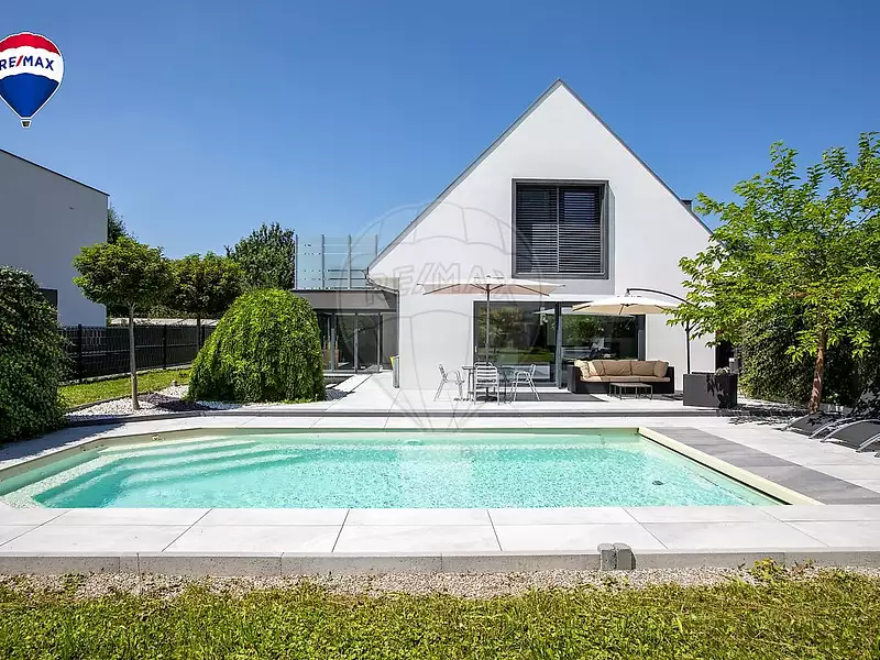 Maison, 203 m²