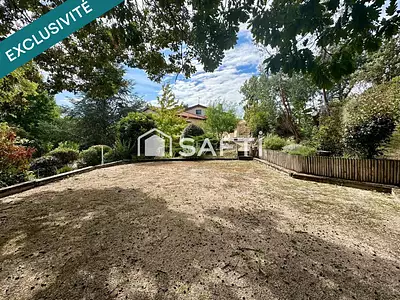 Terrain, 750 m²
