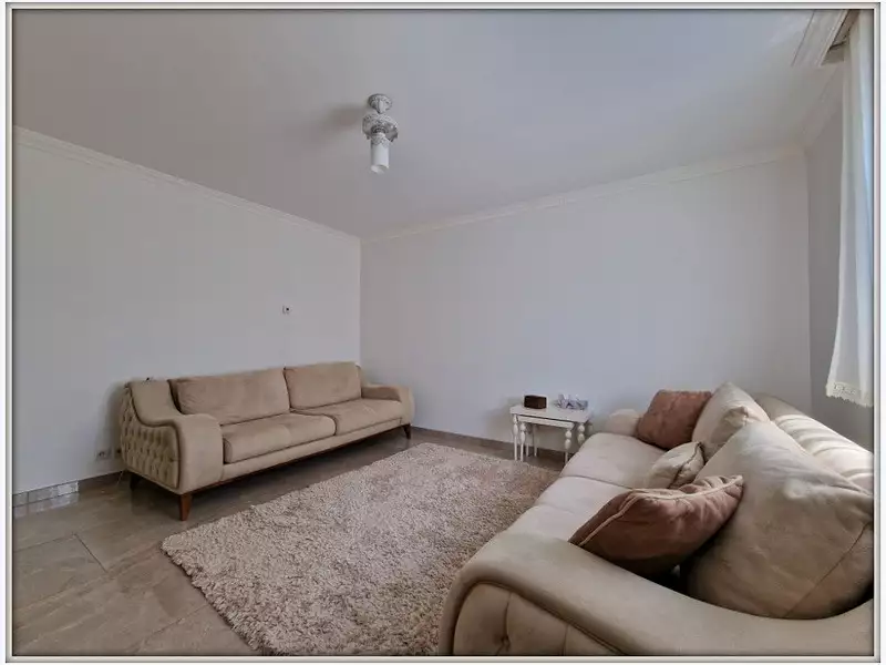 Maison, 142 m²