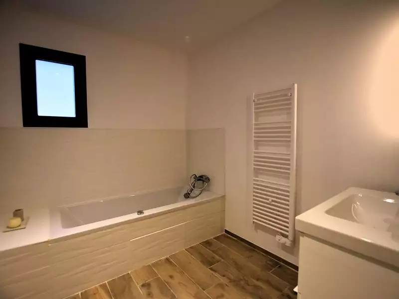 Maison, 156 m²