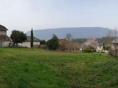 Terrain, 646 m²