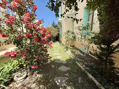 Maison, 220 m²