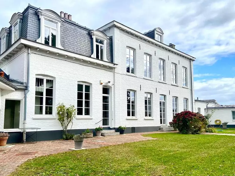 Maison, 300 m²