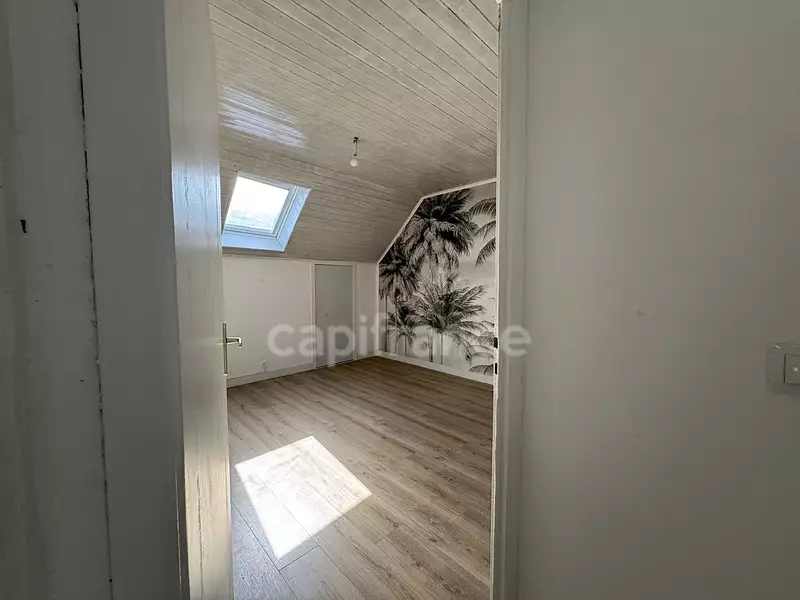 Maison, 145 m²