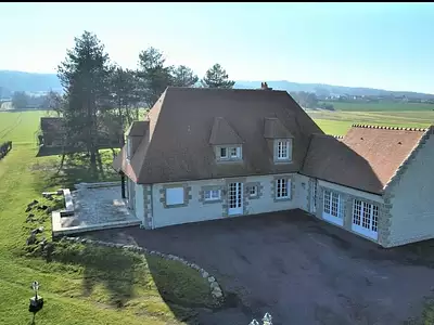 Maison, 258 m²