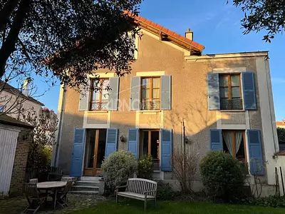 Maison, 143 m²