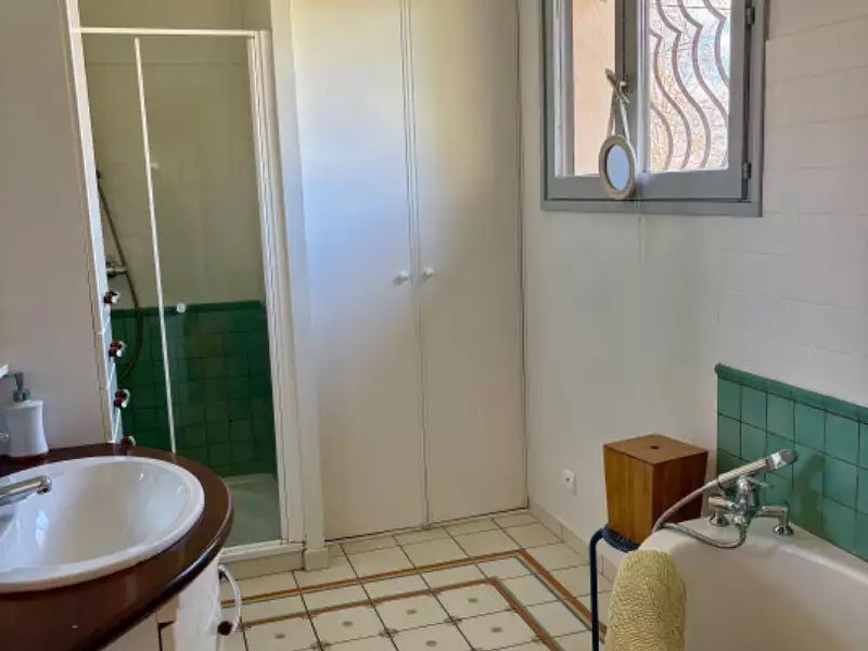 Maison, 187 m²