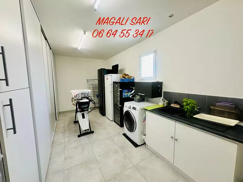 Maison, 158 m²