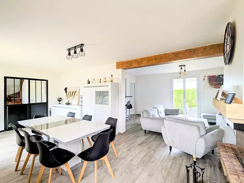 Maison, 164,01 m²