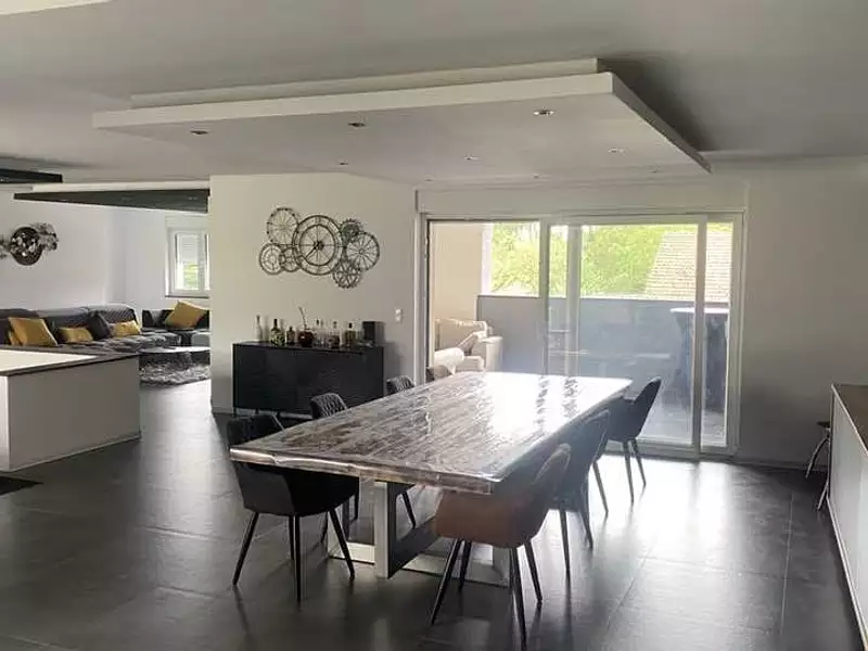 Appartement, 250 m²