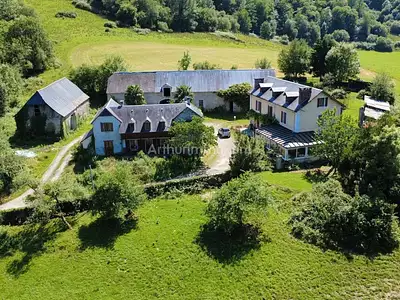 Maison, 326 m²