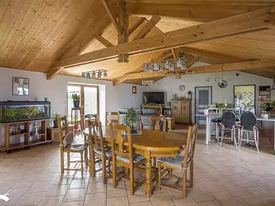 Maison, 164 m²