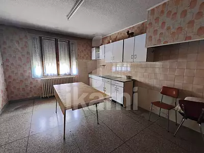 Maison, 181 m²