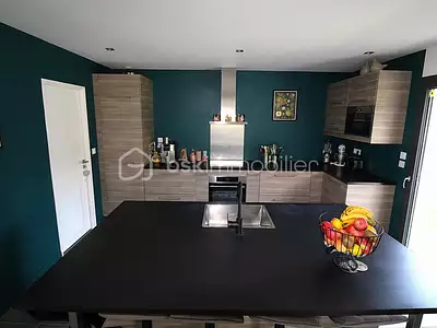 Maison, 144 m²