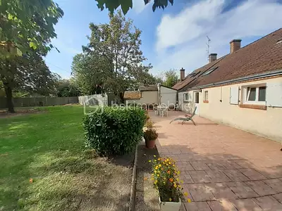 Maison, 166 m²