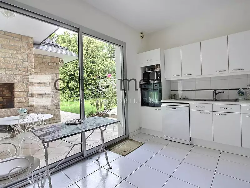 Maison, 272 m²