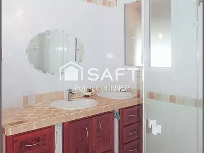 Maison, 234 m²