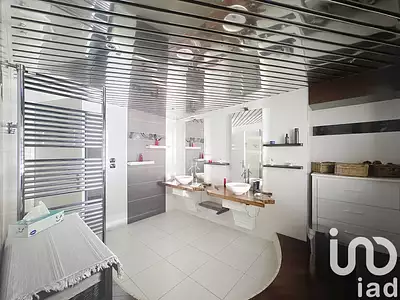Maison, 272 m²