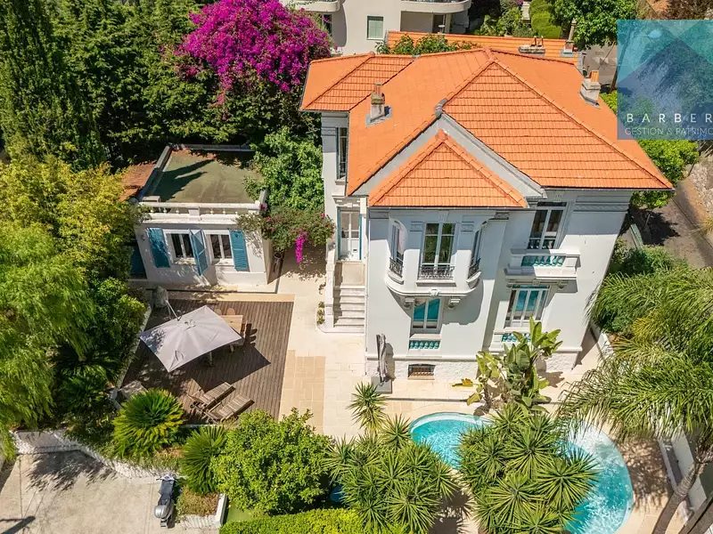 Maison, 217 m²