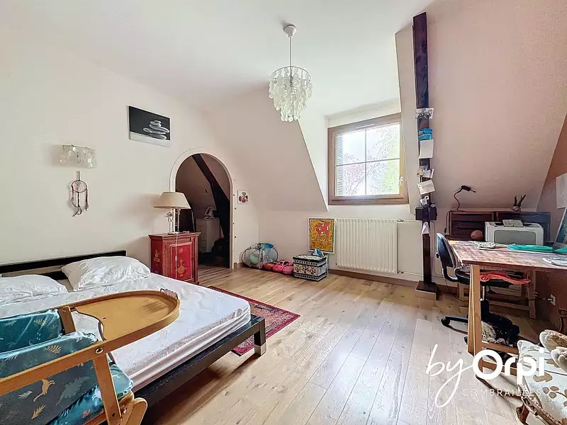 Maison, 319 m²