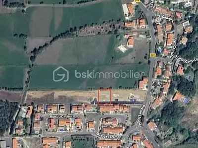 Terrain, 325 m²