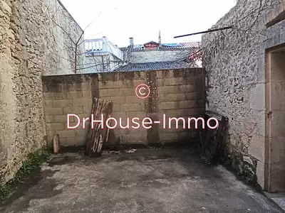 Immeuble, 100 m²