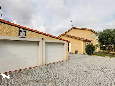 Maison, 167 m²