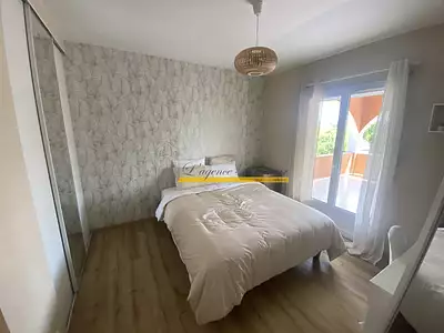 Maison, 174 m²