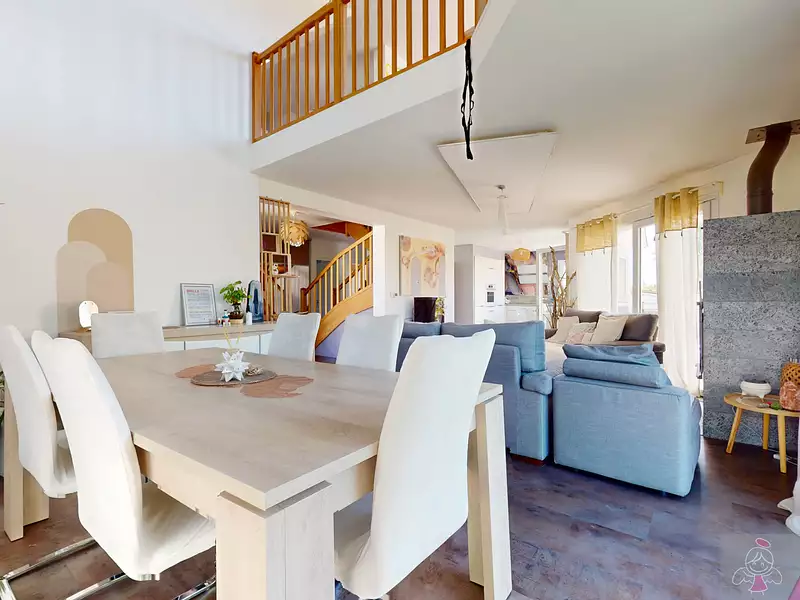 Maison, 170 m²