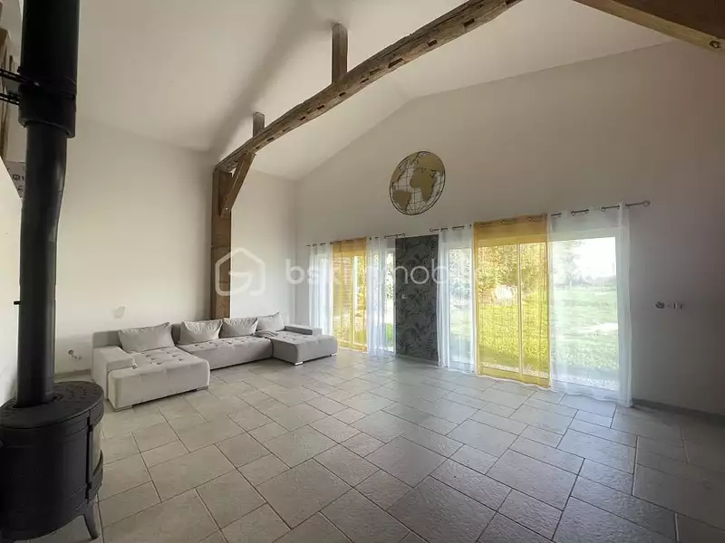 Maison, 246 m²