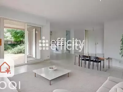 Maison, 106 m²