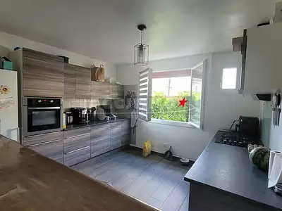 Maison, 115 m²