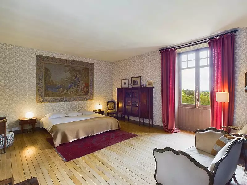 Maison, 756 m²