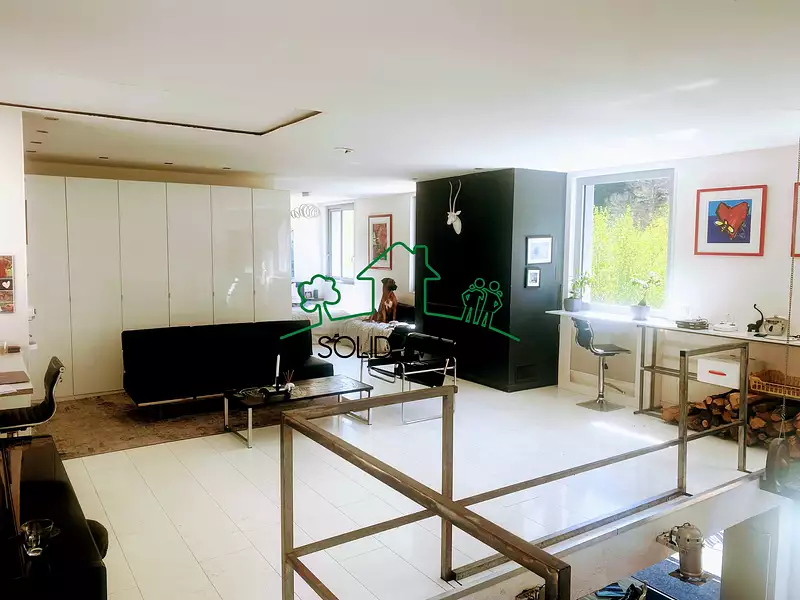 Maison, 232 m²