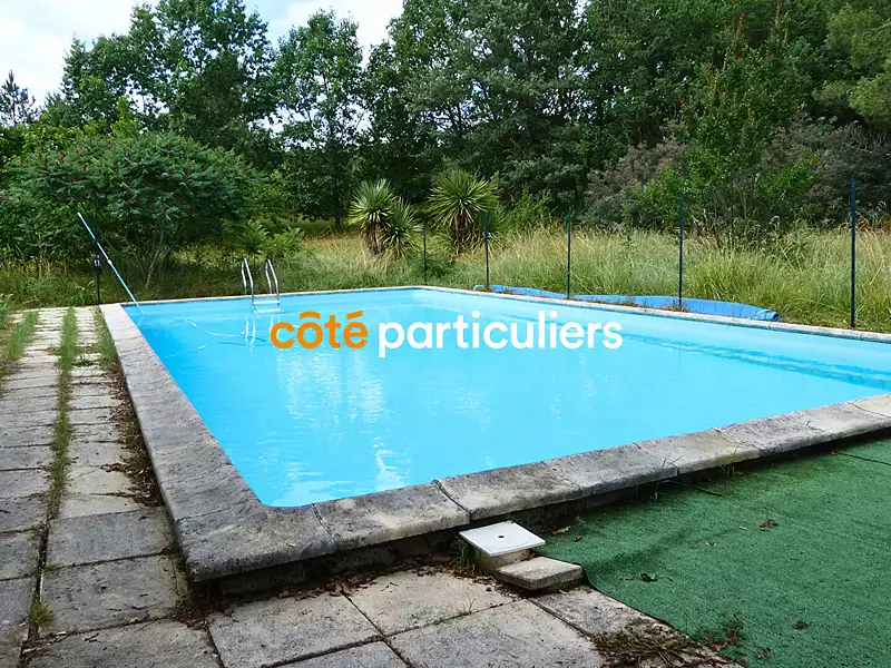 Maison, 384 m²