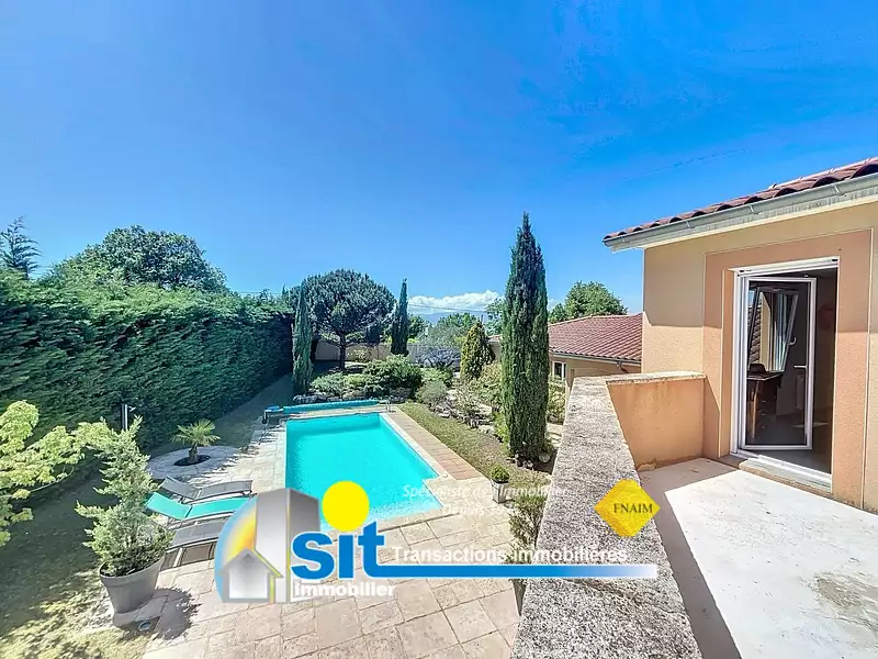 Maison, 300 m²