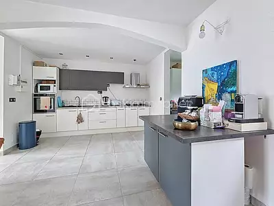 Maison, 163 m²