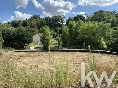 Terrain, 1 025 m²