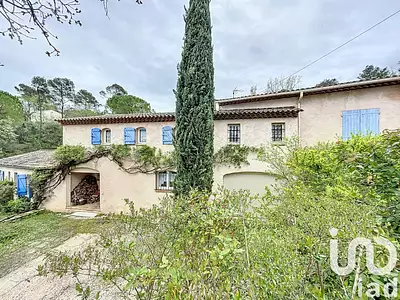Maison, 251 m²