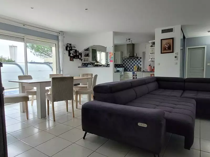 Maison, 167 m²