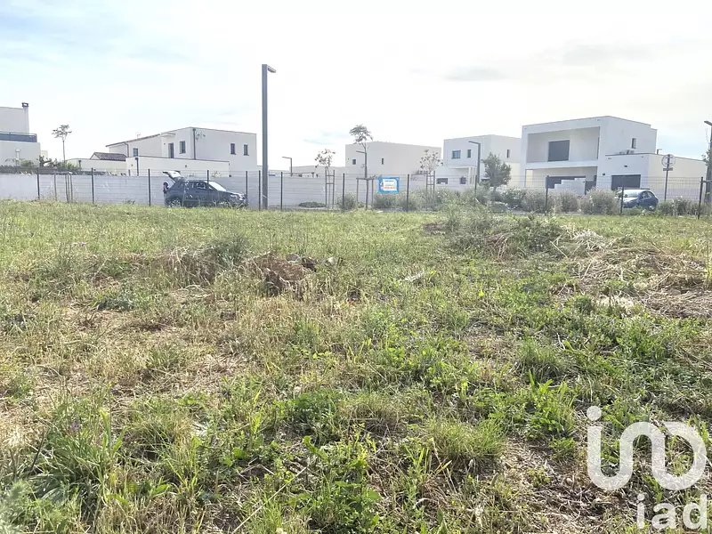 Terrain, 468 m²