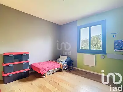 Maison, 196 m²