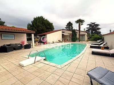 Maison, 178 m²
